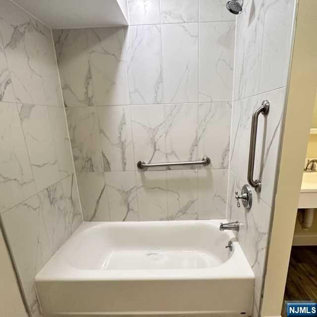 290 3rd Street, Unit D1 Hackensack, NJ 07601 - Photo 15 of 18