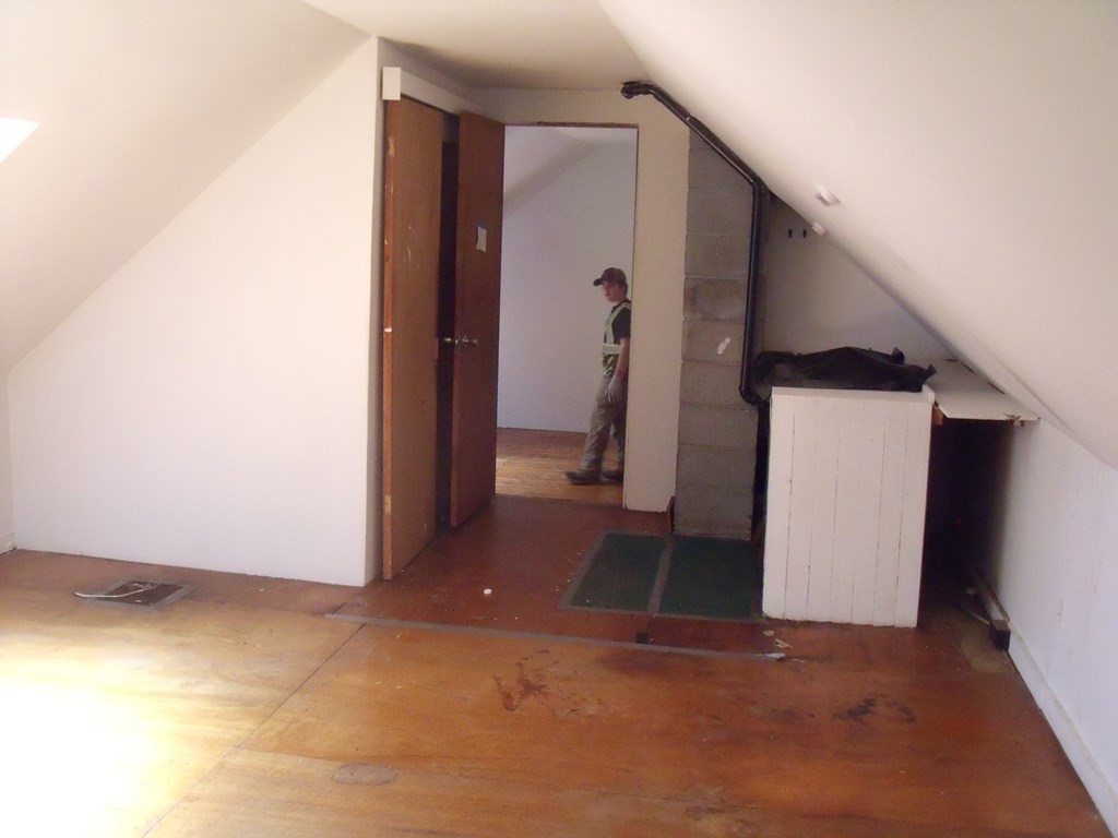 5 Valley View Road Williamsburg, MA 01096 - Photo 7 of 18 Gallery Image 7