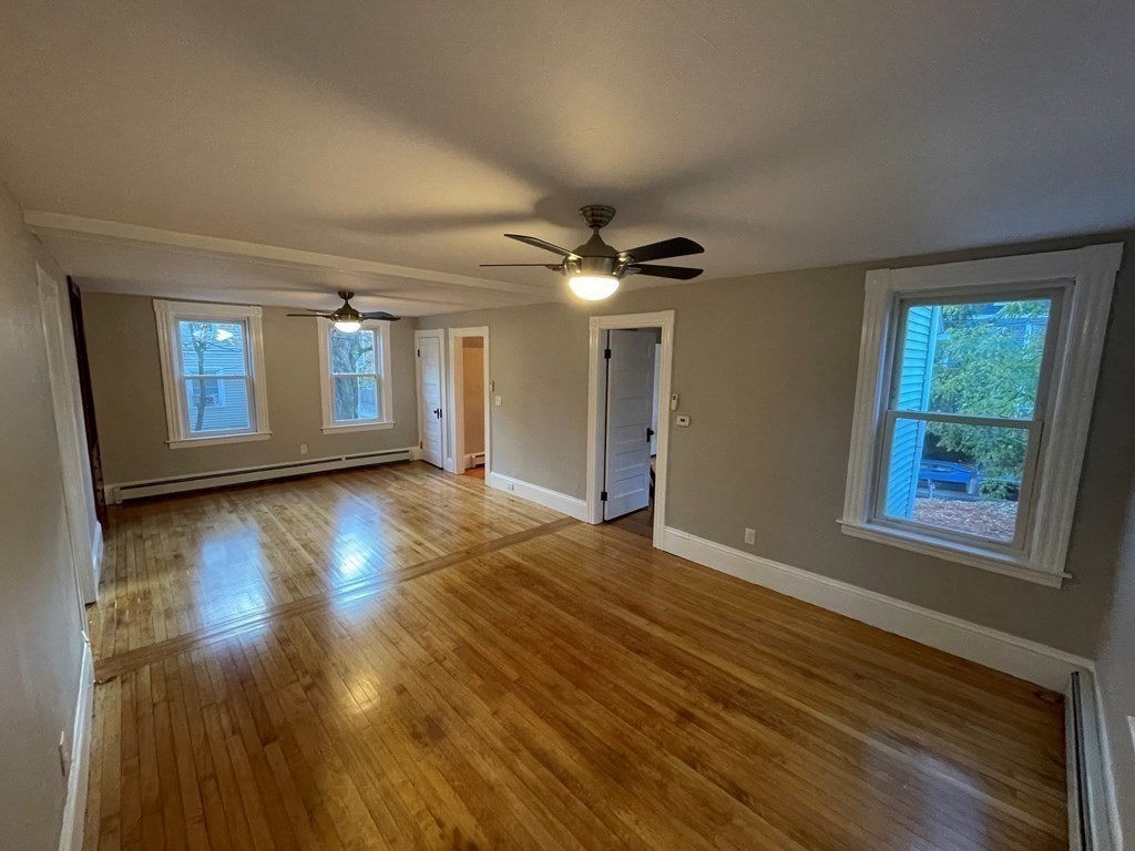 9 Fairfield Street Worcester, MA 01602 - Photo 12 of 39