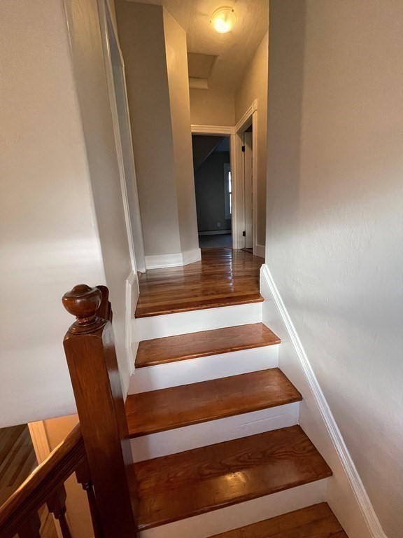 9 Fairfield Street Worcester, MA 01602 - Photo 23 of 39