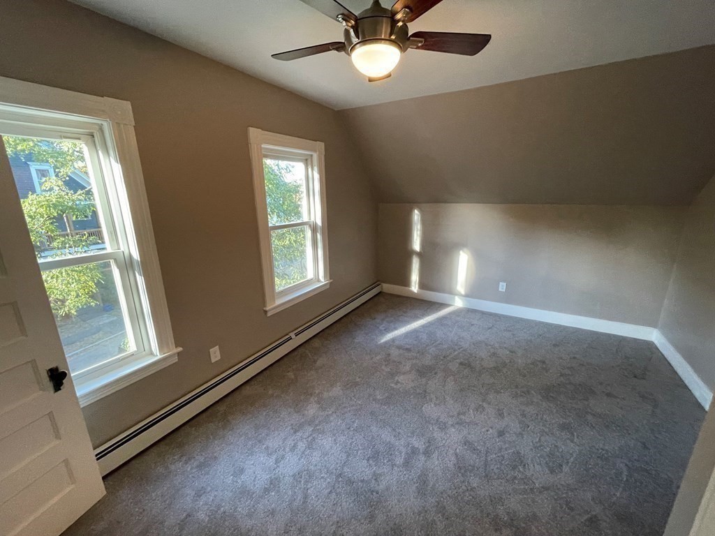 9 Fairfield Street Worcester, MA 01602 - Photo 25 of 39