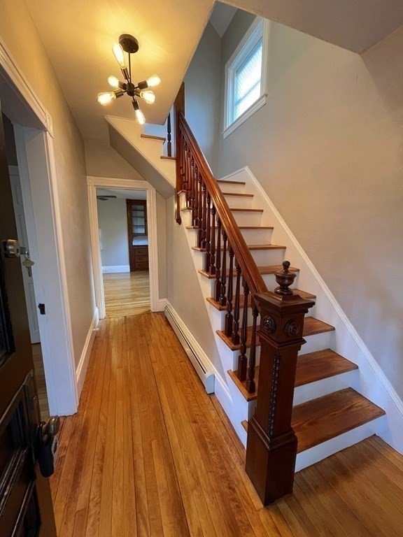9 Fairfield Street Worcester, MA 01602 - Photo 7 of 39