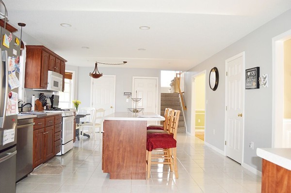 14 Ruth Circle Haverhill, MA 01832 - Photo 8 of 20 Gallery Image 8