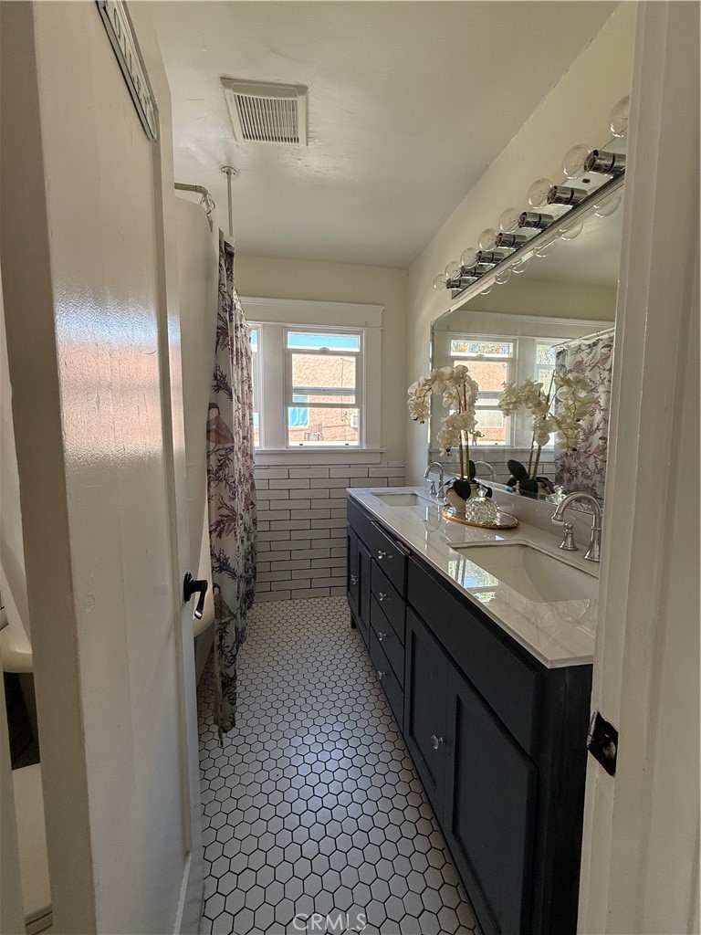 1183 Wisconsin Street Pomona, CA 91768 - Photo 17 of 26