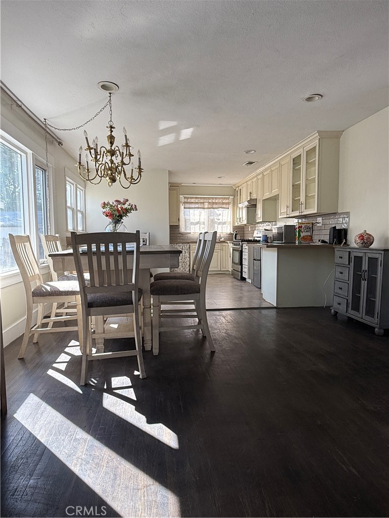 1183 Wisconsin Street Pomona, CA 91768 - Photo 9 of 26