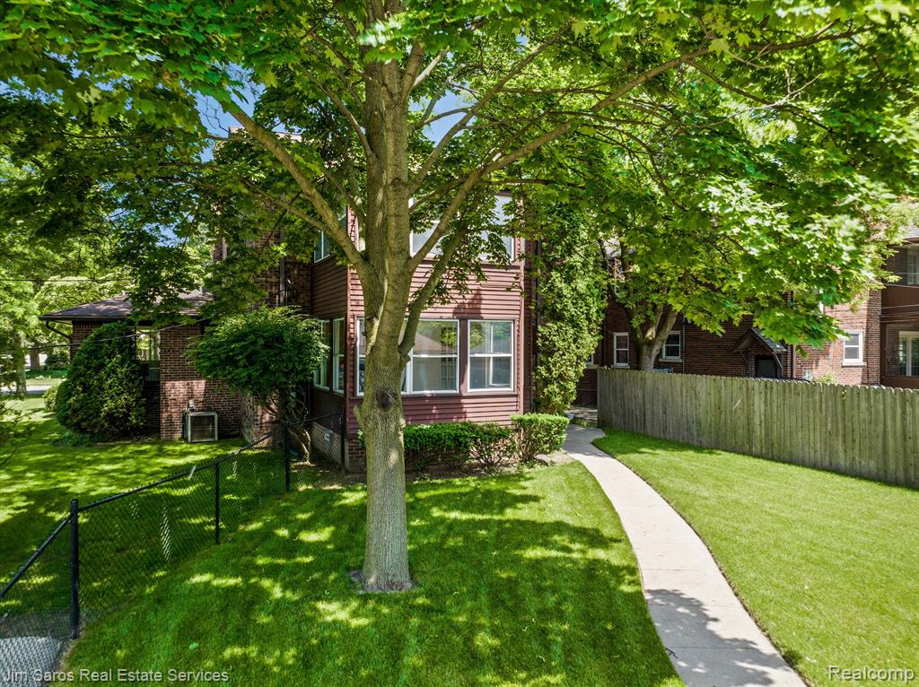 607 Neff Road Grosse Pointe, MI 48230 - Photo 18 of 23