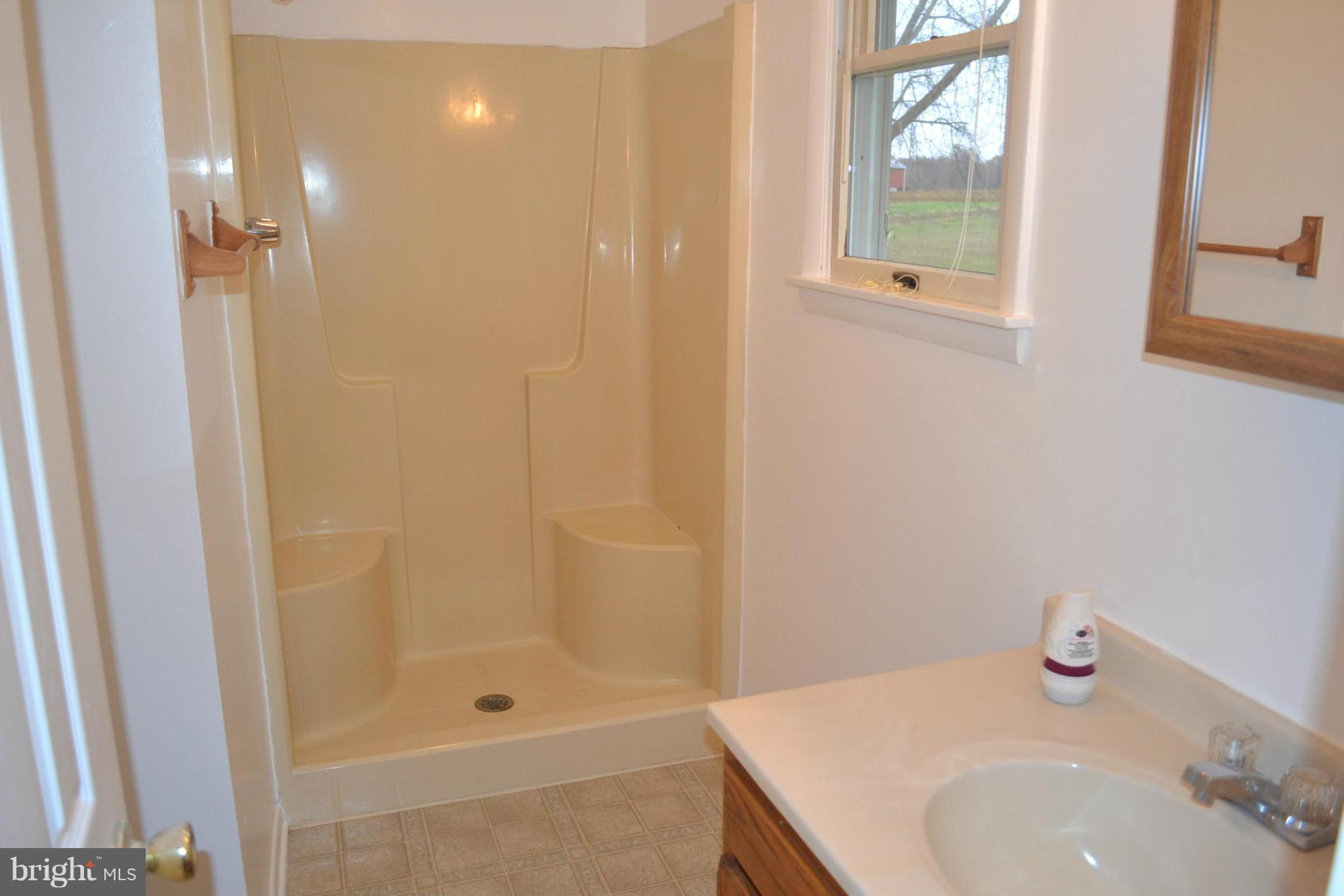 1839 Blue Ball Road Elkton, MD 21921 - Photo 9 of 19 Bath