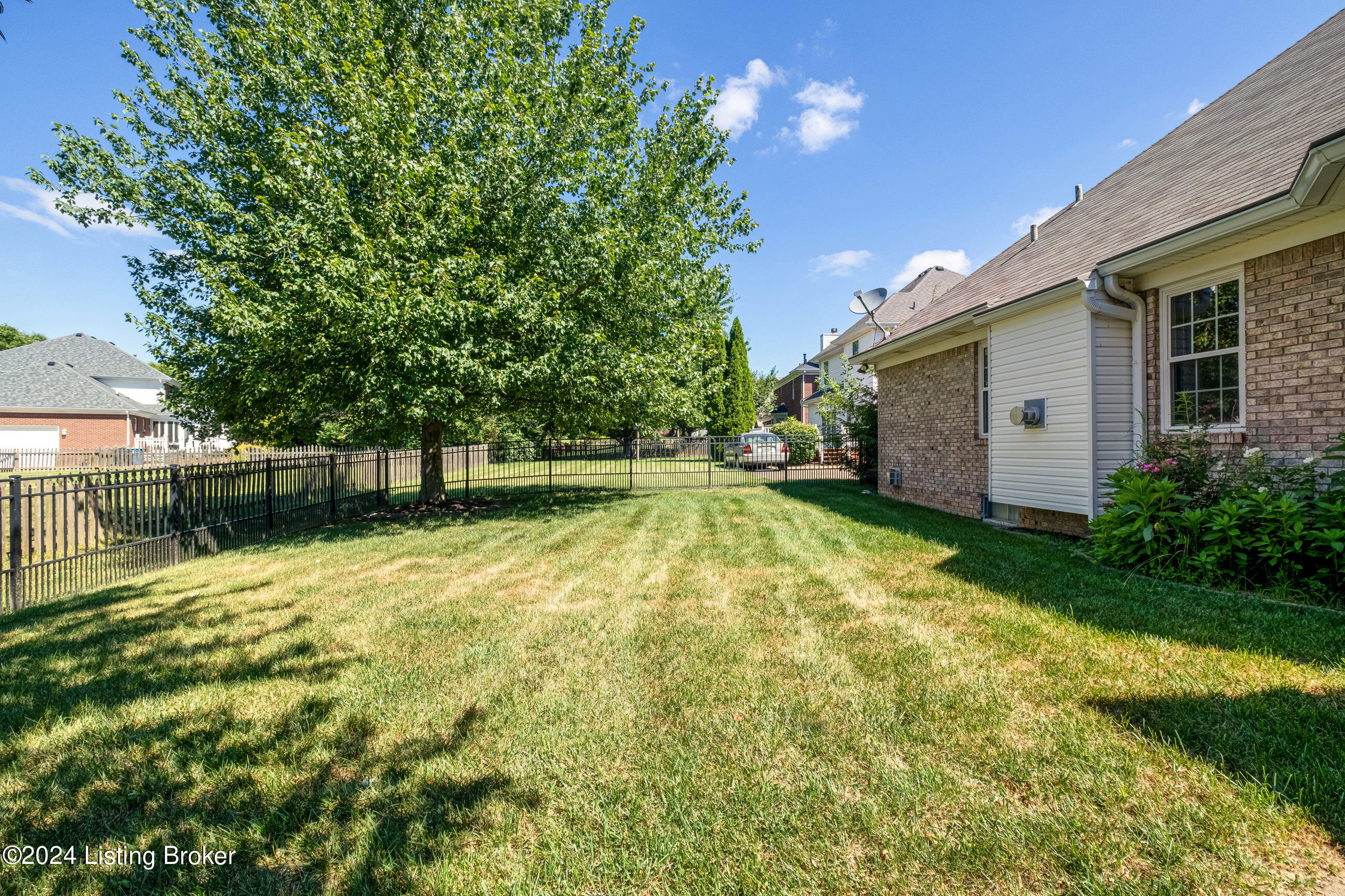 14031 Spring Mill Road Louisville, KY 40245 - Photo 41 of 54 14031springmill_121