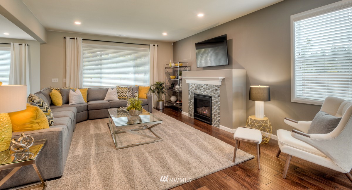 21205 42nd Avenue Southeast, Unit 1 Bothell, WA 98021 - Photo 5 of 25 Gallery Image 5
