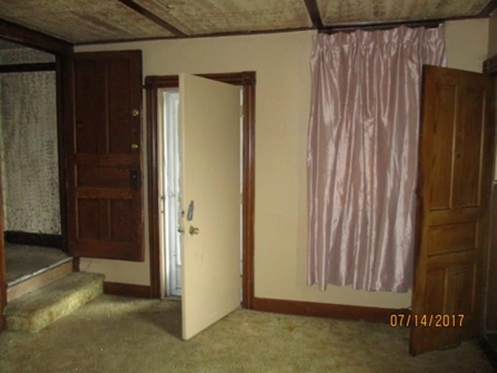2214 Spring Street Pittsburgh, PA 15210 - Photo 2 of 20