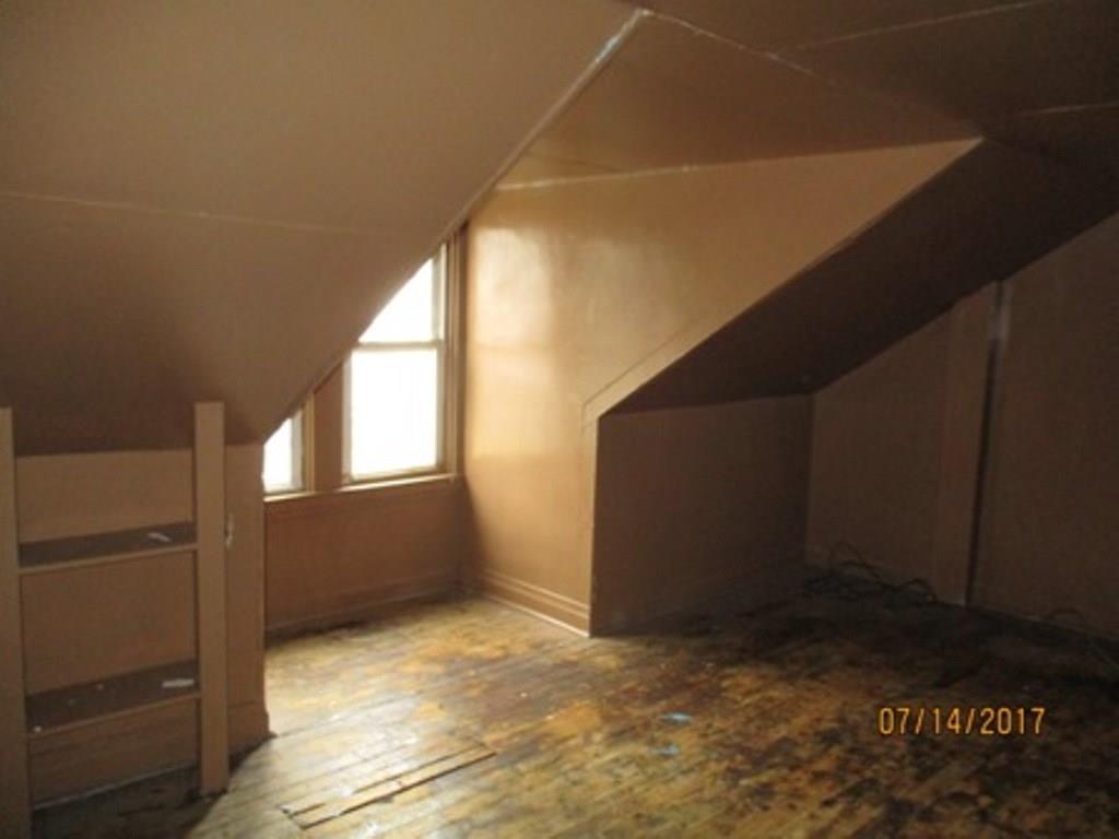 2214 Spring Street Pittsburgh, PA 15210 - Photo 18 of 20