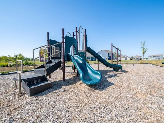 $299,900 | 1510 Aster Drive, Shelbyville, IN 46176