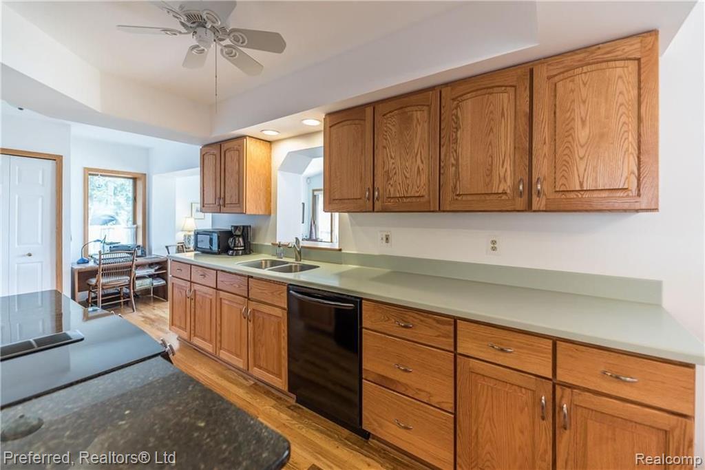 3222 Rush Lake Road Pinckney, MI 48169 - Photo 10 of 46 Gallery Image 10