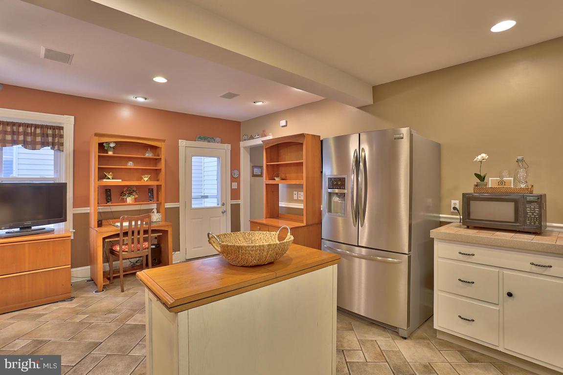 119 West Orange Street Lititz, PA 17543 - Photo 14 of 33