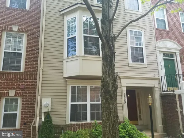 $3,100 | 9609 Athens Place, Gaithersburg, MD 20878