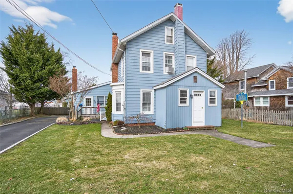 $765,000 | 46 Monell Avenue, Islip, NY 11751