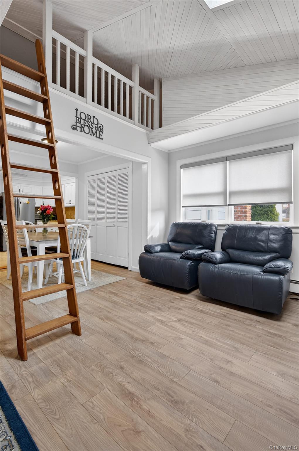 46 Monell Avenue Islip, NY 11751 - Photo 19 of 46