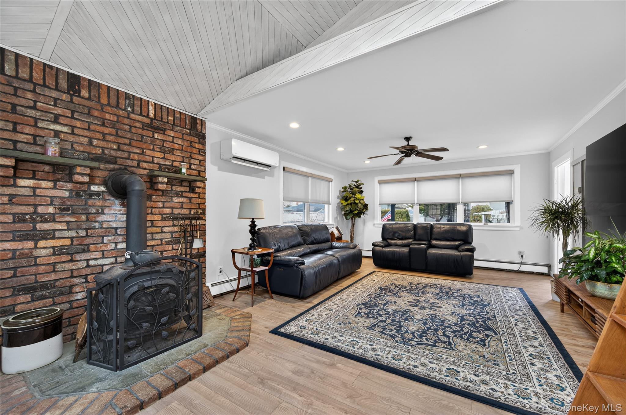 46 Monell Avenue Islip, NY 11751 - Photo 20 of 46