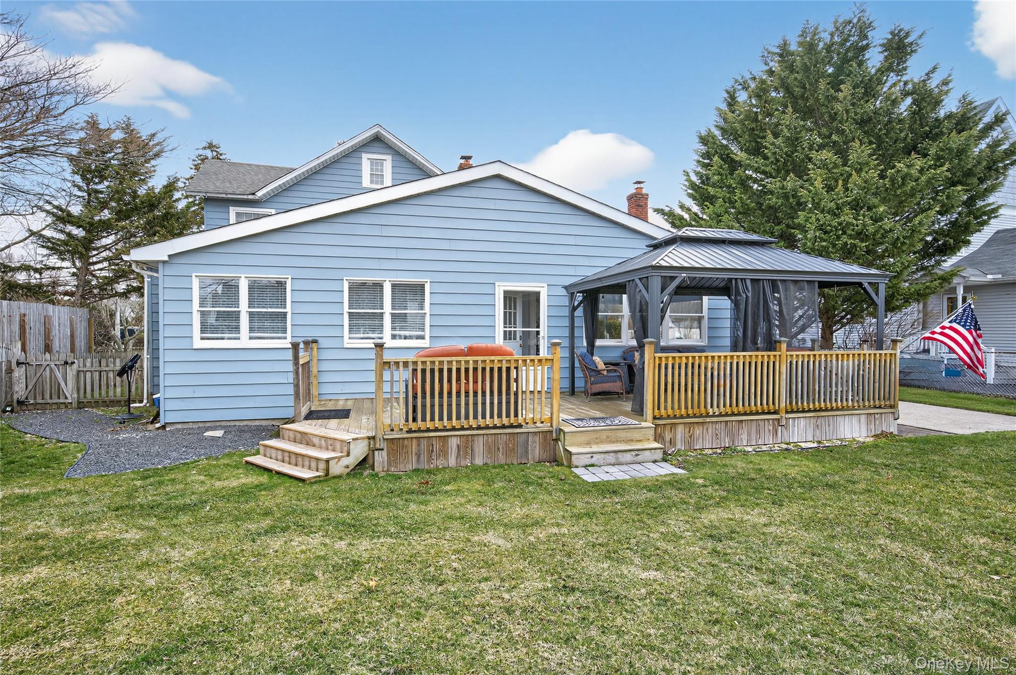 46 Monell Avenue Islip, NY 11751 - Photo 38 of 46