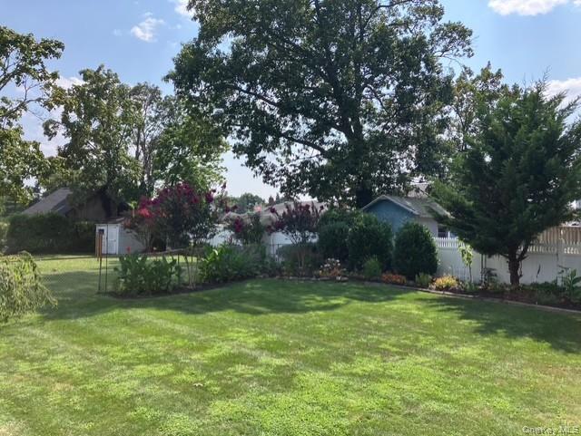 46 Monell Avenue Islip, NY 11751 - Photo 41 of 46