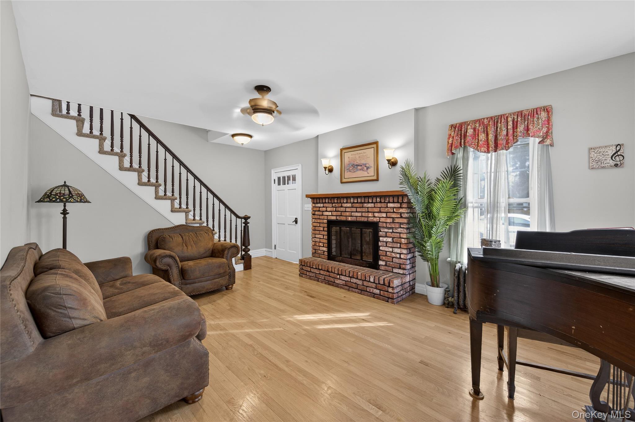 46 Monell Avenue Islip, NY 11751 - Photo 6 of 46