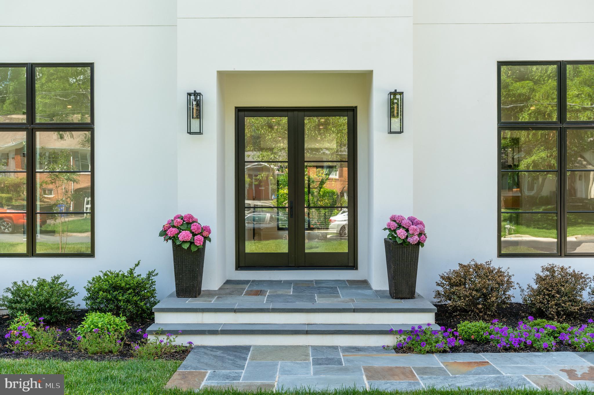 6916 Marbury Road Bethesda, MD 20817 - Photo 2 of 89 Traditional Modern With Stucco