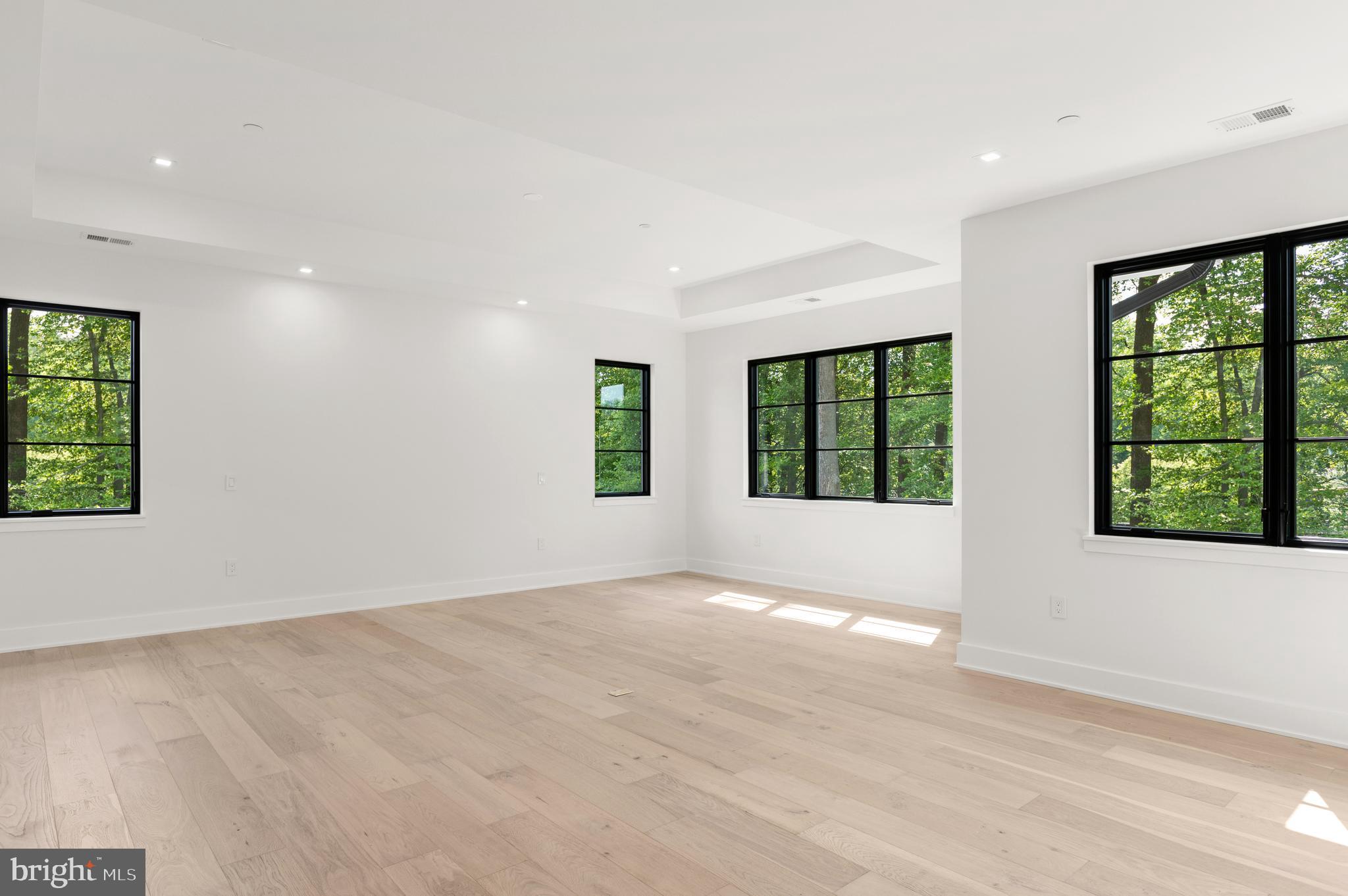 6916 Marbury Road Bethesda, MD 20817 - Photo 43 of 89 Gallery Image 43