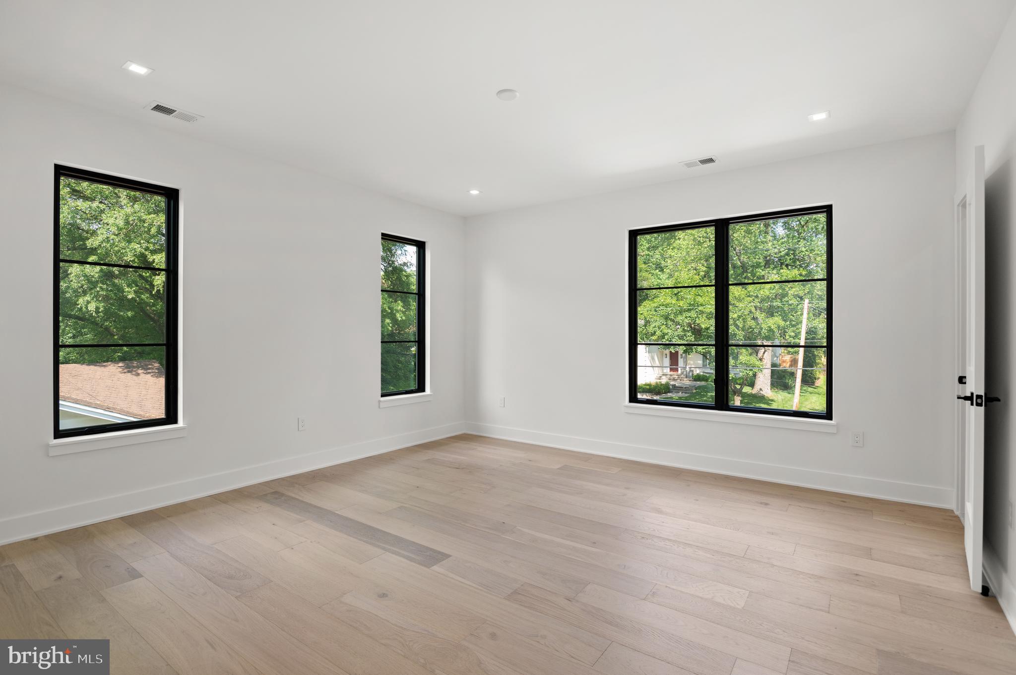 6916 Marbury Road Bethesda, MD 20817 - Photo 53 of 89 BEDROOM 2