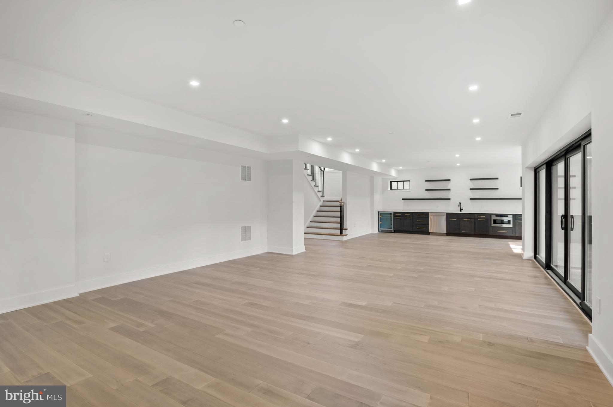 6916 Marbury Road Bethesda, MD 20817 - Photo 69 of 89 Gallery Image 69