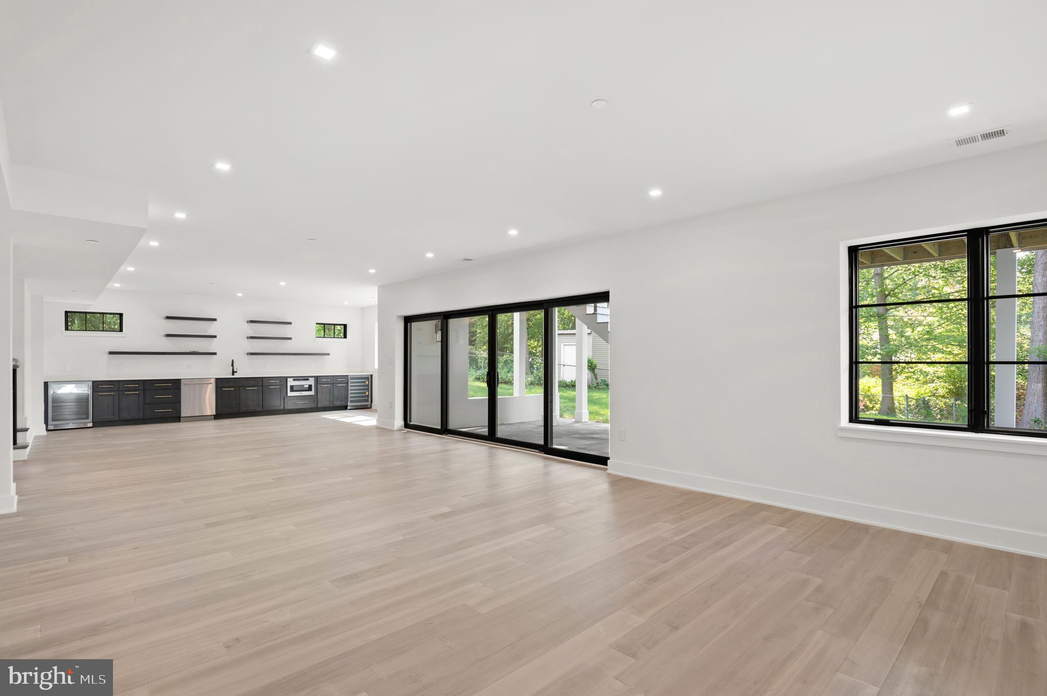 6916 Marbury Road Bethesda, MD 20817 - Photo 71 of 89 Gallery Image 71