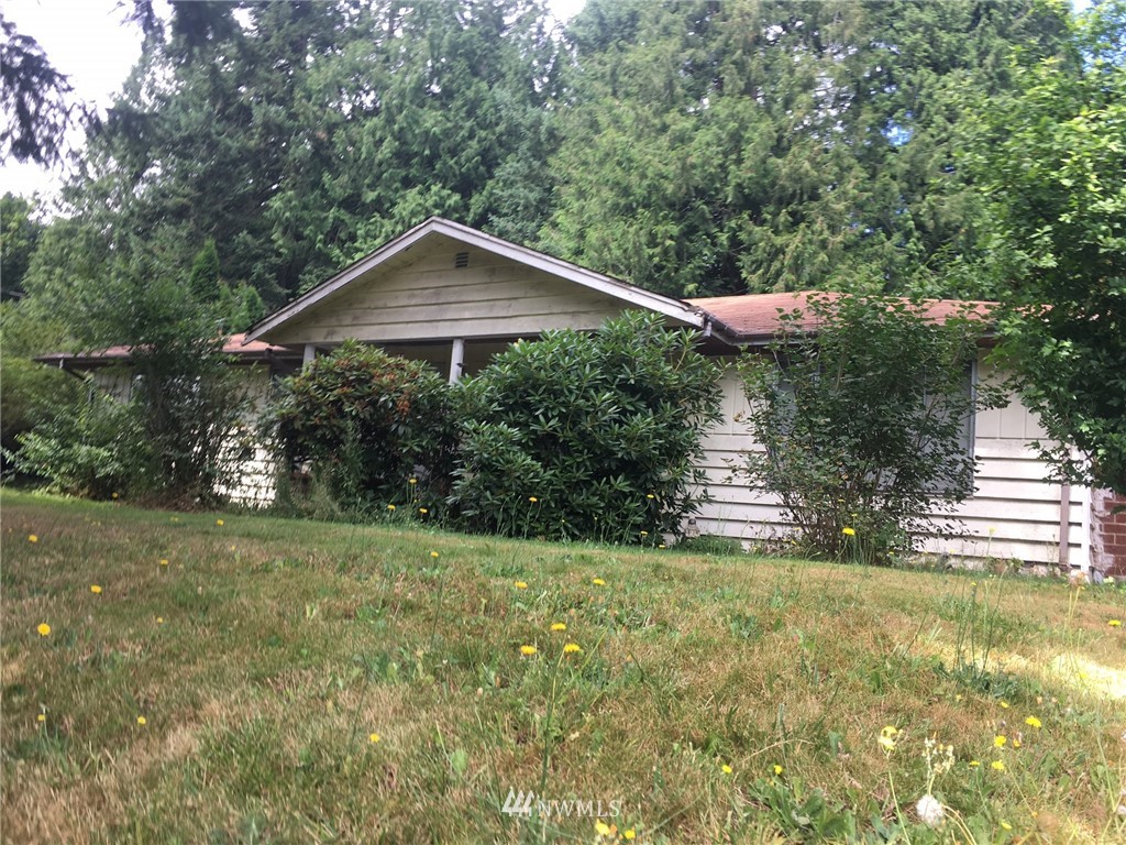 20214 Southeast 152nd Street Renton, WA 98059 - Photo 2 of 25