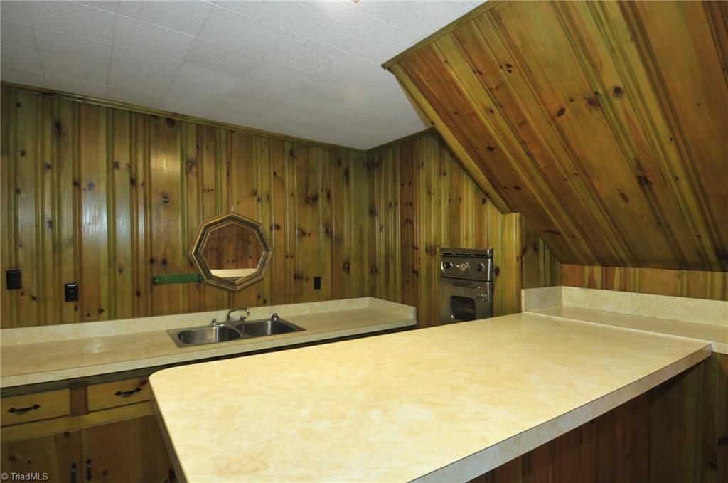 2734 Spring Garden Road Winston-Salem, NC 27106 - Photo 11 of 15 Playroom Kitchenette