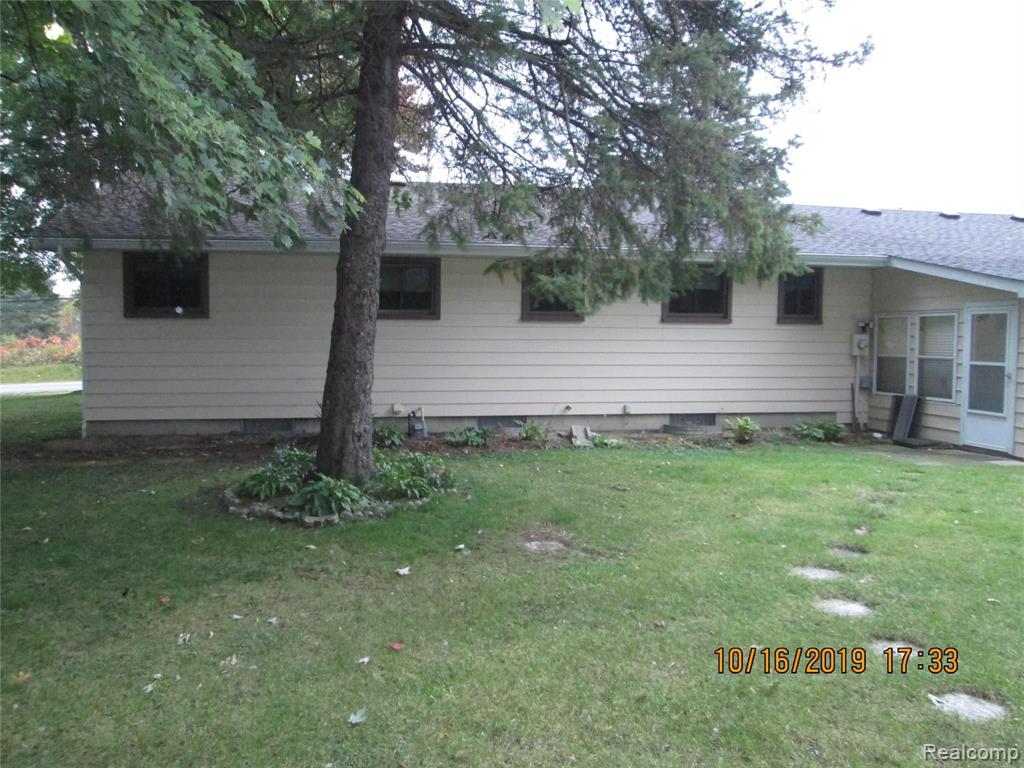 2485 Michigan Road Port Huron, MI 48060 - Photo 3 of 46