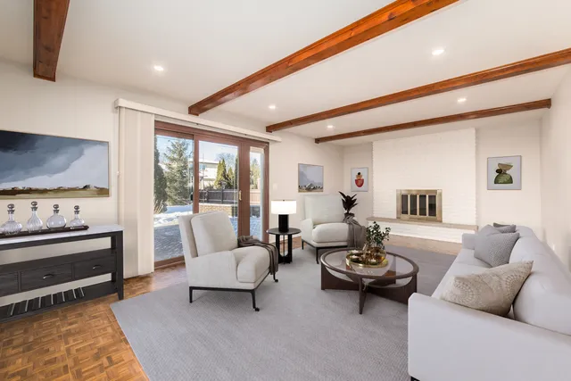 $795,000 | 8332 North Knight Avenue, Niles, IL 60714