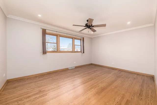 $795,000 | 8332 North Knight Avenue, Niles, IL 60714