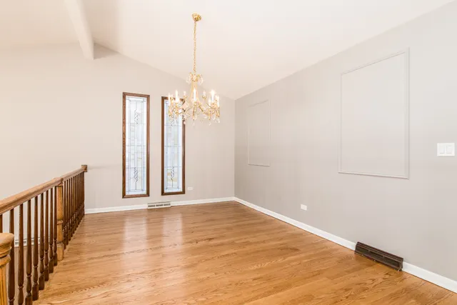 $795,000 | 8332 North Knight Avenue, Niles, IL 60714