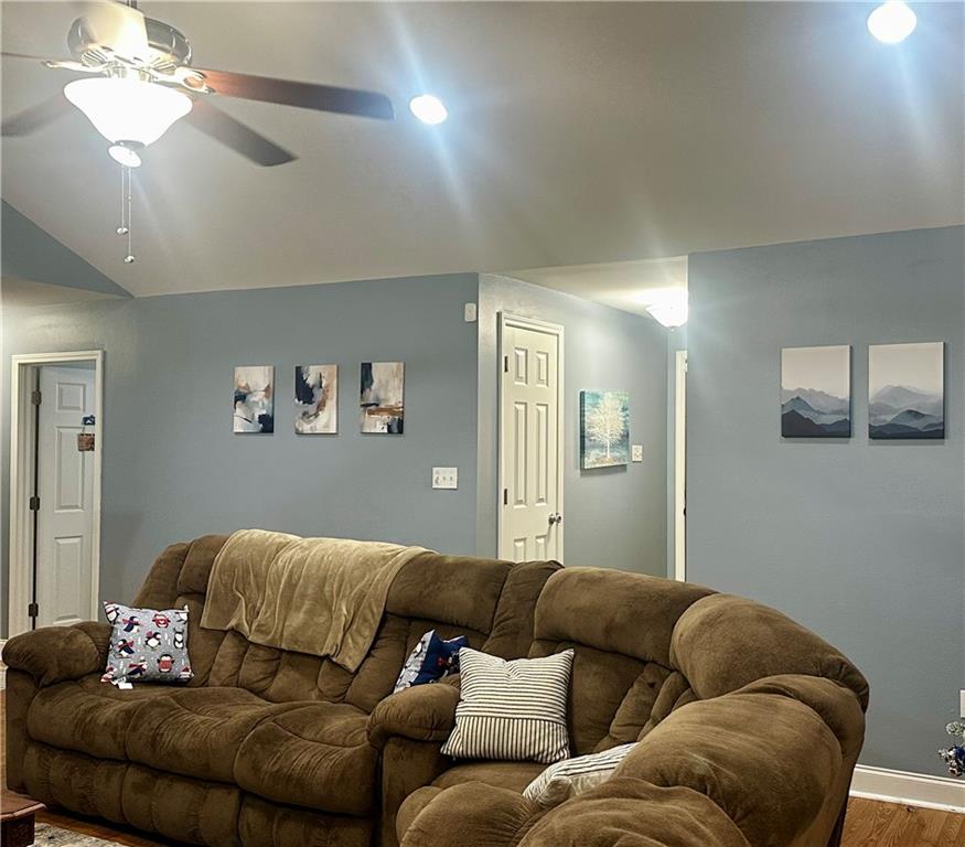 1427 West Hall Avenue Slidell, LA 70460 - Photo 4 of 20