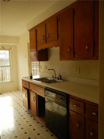 228 Hawkins Road Clarksville, TN 37040 - Photo 4 of 9 Gallery Image 4