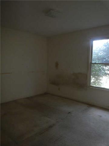 228 Hawkins Road Clarksville, TN 37040 - Photo 8 of 9 Gallery Image 8
