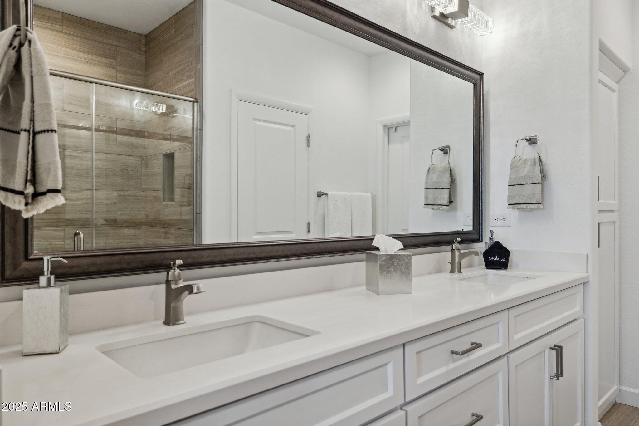 29231 North Horton Creek Trail Rio Verde, AZ 85263 - Photo 17 of 71 17-web-or-mls-29231-n-horton-creek-trail