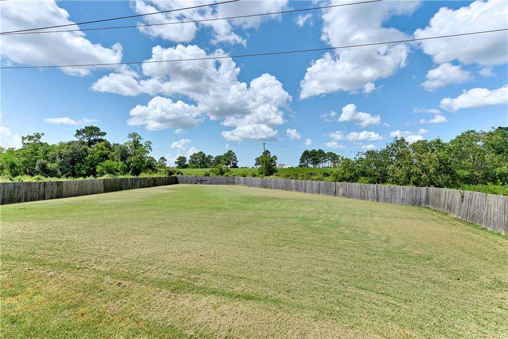 219 Spartan Loop Slidell, LA 70458 - Photo 13 of 18 Gallery Image 13