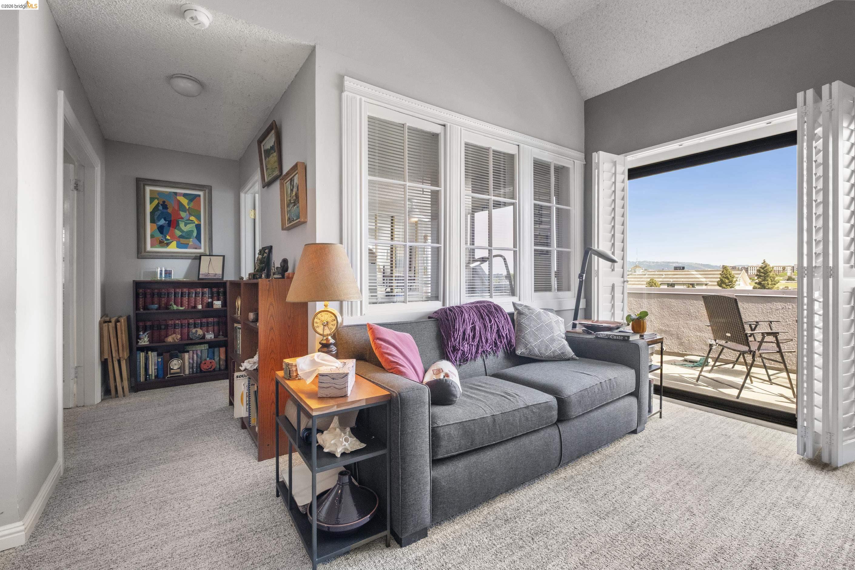 1 Embarcadero, Unit 353 Oakland, CA 94607 - Photo 24 of 55