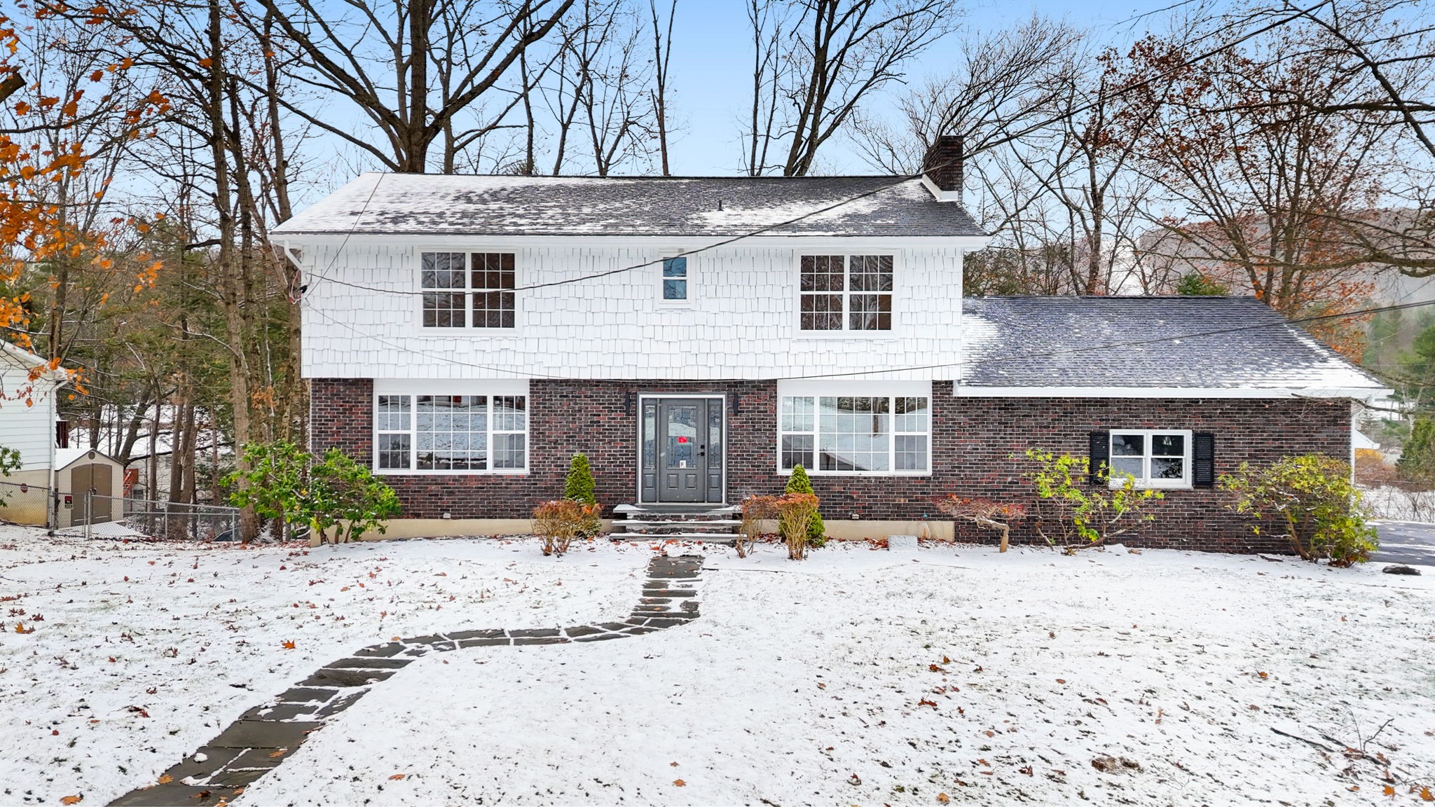 432 Robin Lane Vestal, NY 13850 - Photo 1 of 49