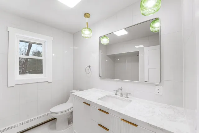 $589,000 | 432 Robin Lane, Vestal, NY 13850