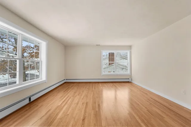 $589,000 | 432 Robin Lane, Vestal, NY 13850