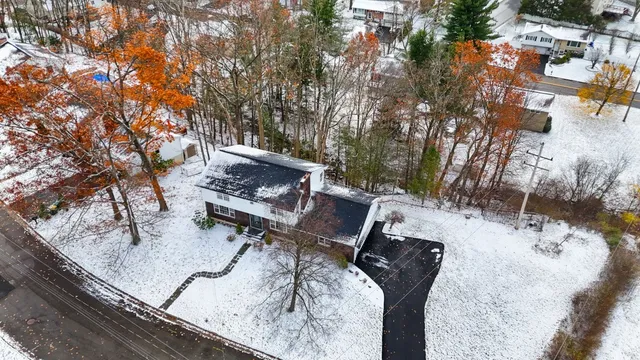 $589,000 | 432 Robin Lane, Vestal, NY 13850