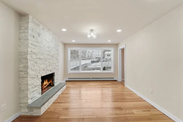 $589,000 | 432 Robin Lane, Vestal, NY 13850