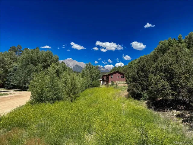 $699,000 | 8242 County Road, Salida, CO 81201