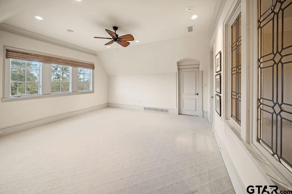 3048 Concord Place Tyler, TX 75701 - Photo 28 of 34 an empty room with windows and closet