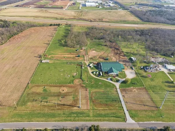 $3,590,000 | 35300 West 95th Street, De Soto, KS 66018